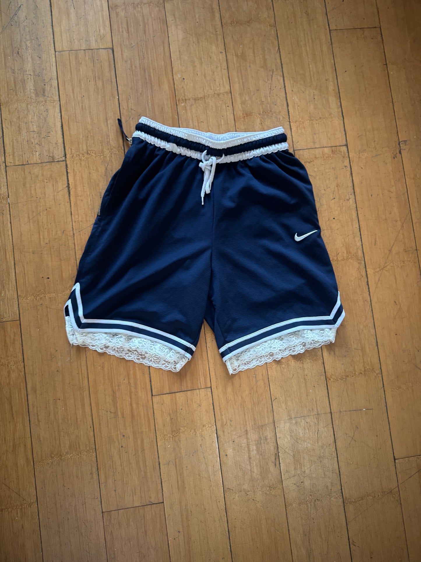 NAVY BASKETBALL SHORTS