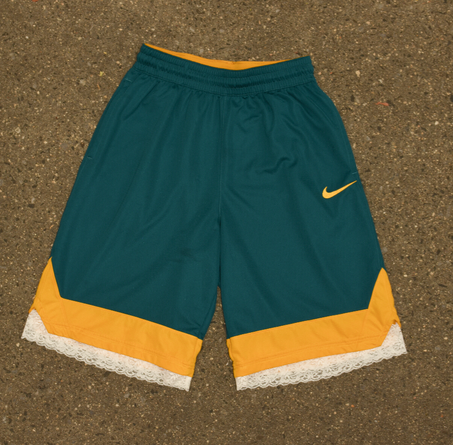 Teal & Yellow Lace Women's Basketball Shorts